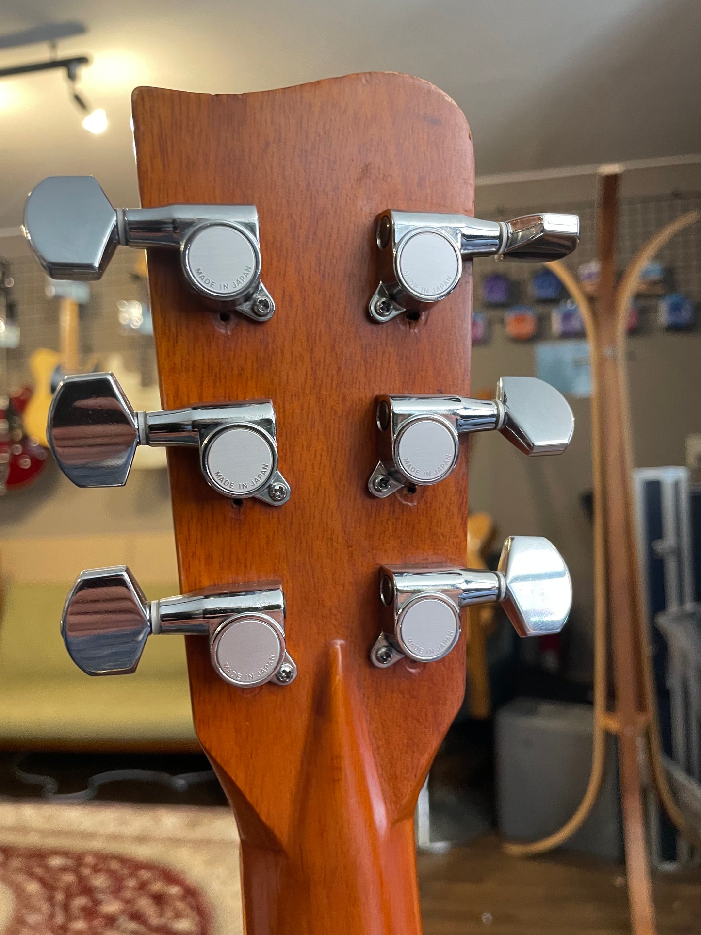1970年代 アリア G300 “Doc Watson Gallagher” モデル