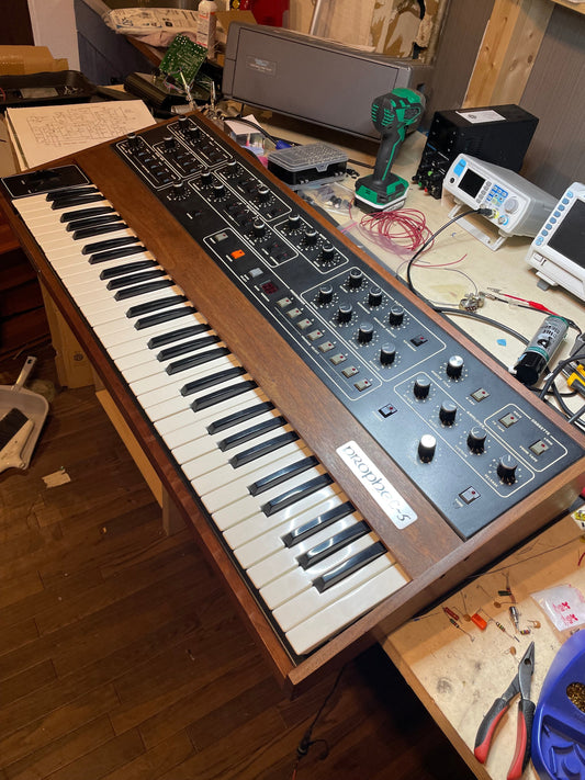 Sequential Circuits Prophet-5 Rev 3.3 Restoration and Repair