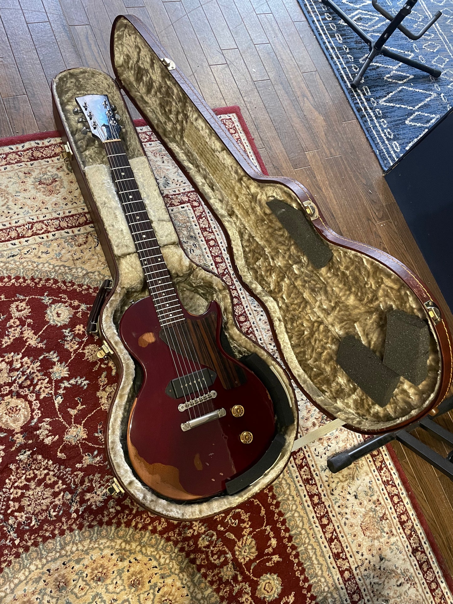 1988 Gibson Les Paul Jr.