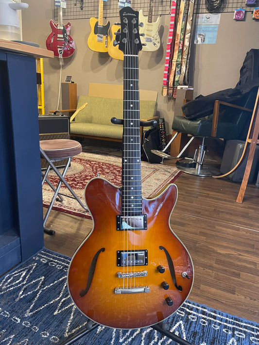 2021年製 Eastman Romeo – Goldburst（スプルーストップ、Lollarピックアップ搭載）