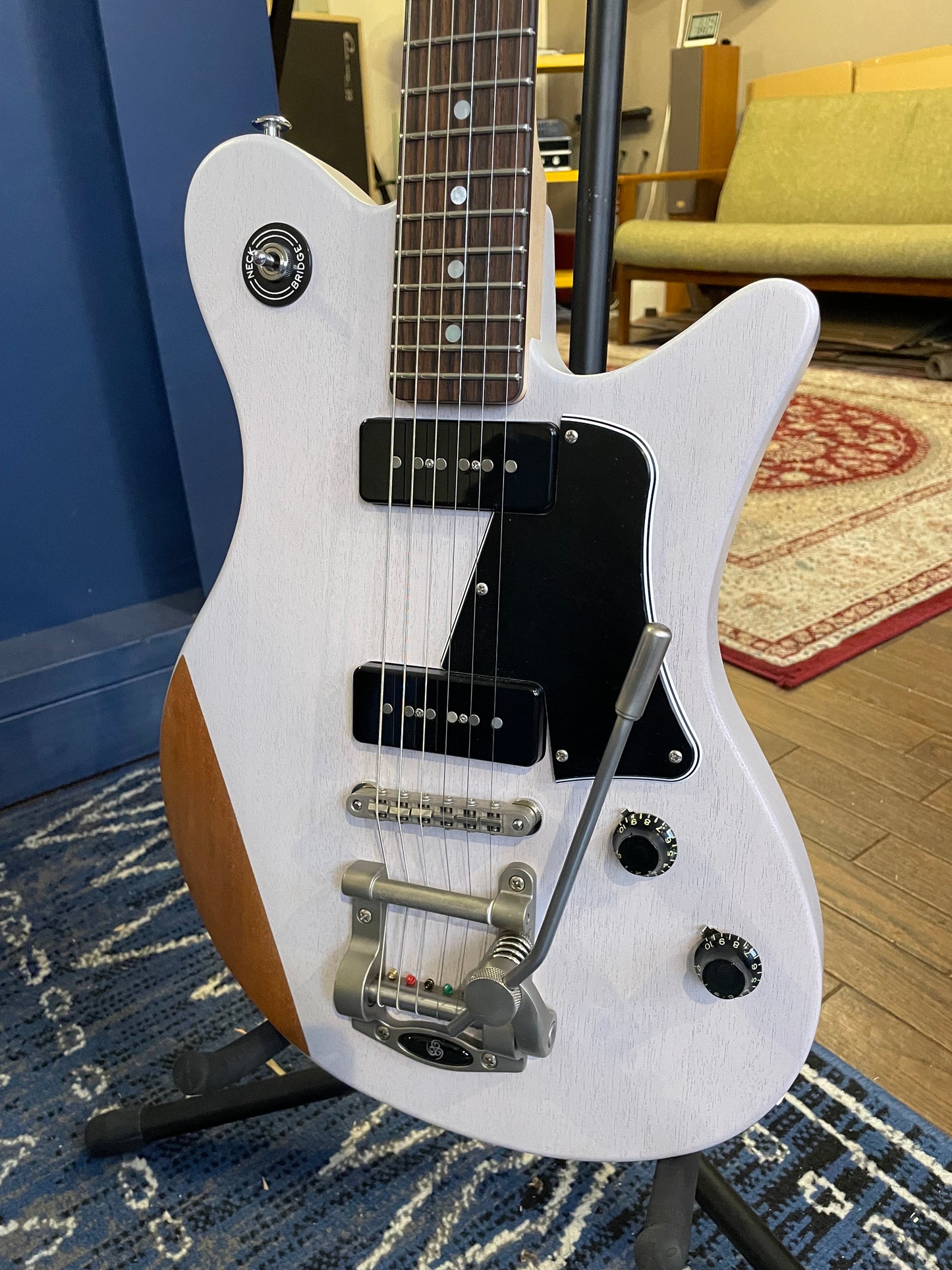 Oopegg Trailbreaker Special Limited Edition w/ G5 Vibrato — White Blonde