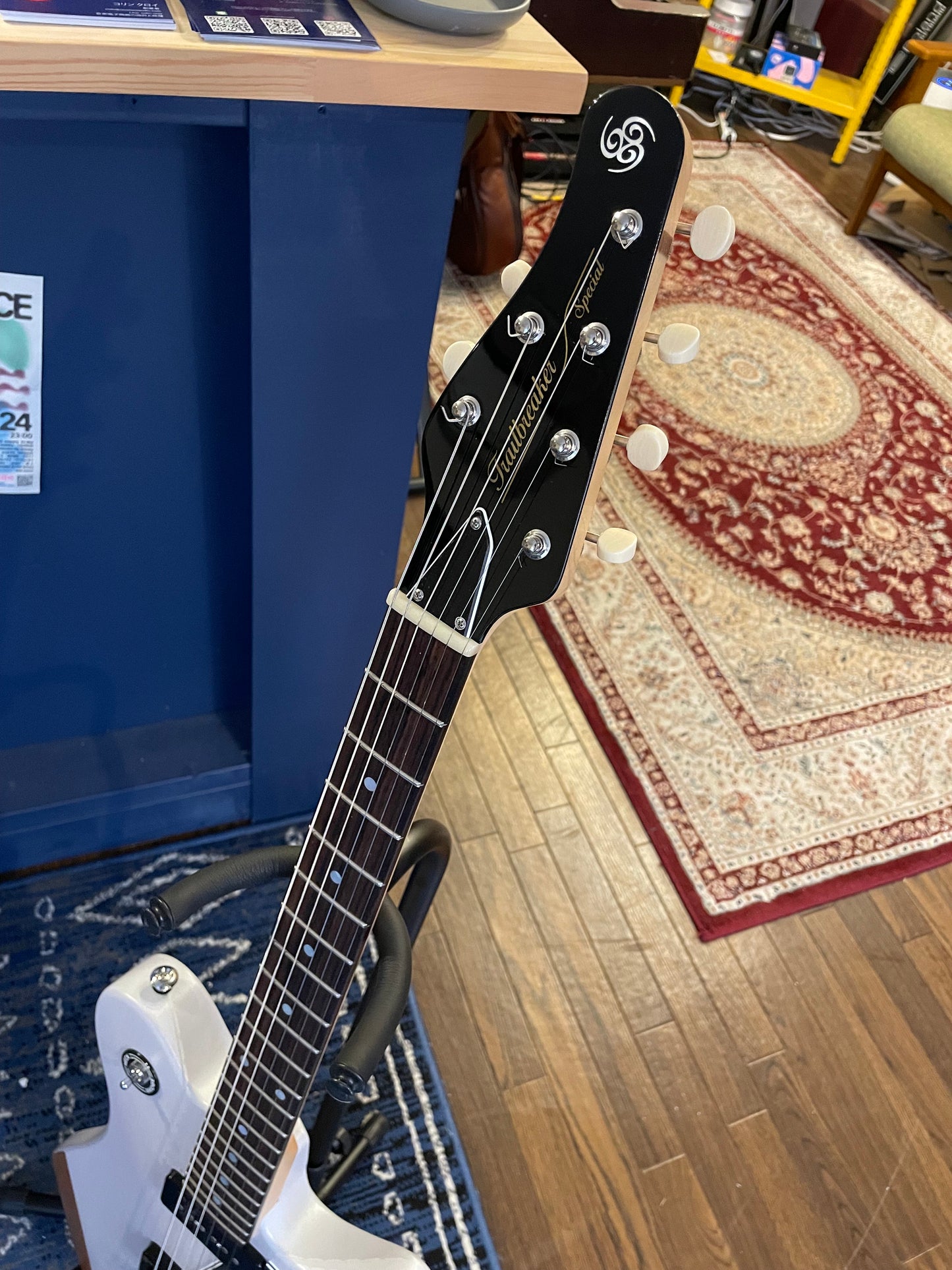 Oopegg Trailbreaker Special Limited Edition w/ G5 Vibrato — White Blonde